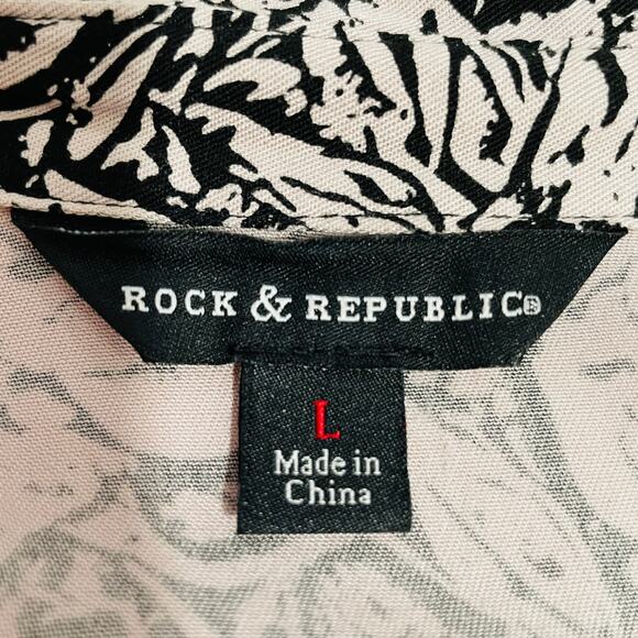 ROCK & REPUBLIC Blush Rose Floral Long Sleeve Roll Tab Button Down Shirt L - Picture 2 of 12